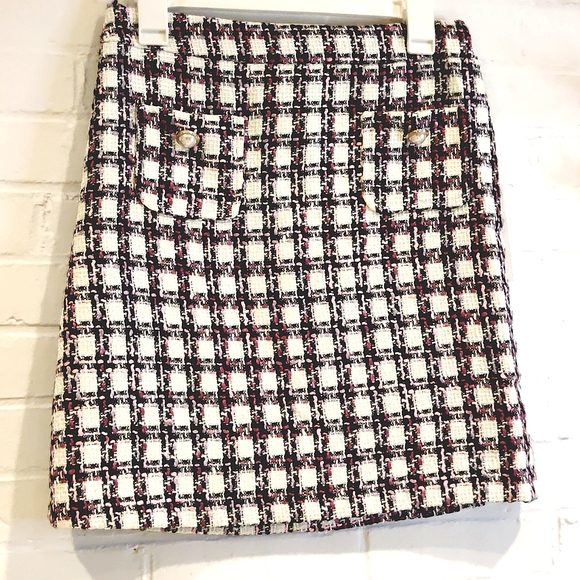 Maison d'Amélie Paris Textured Skirt - Picture 2 of 5